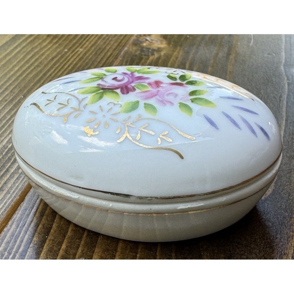 Vintage Hand Painted Floral Porcelain Trinket Box Ring Jewelry Richard Japan